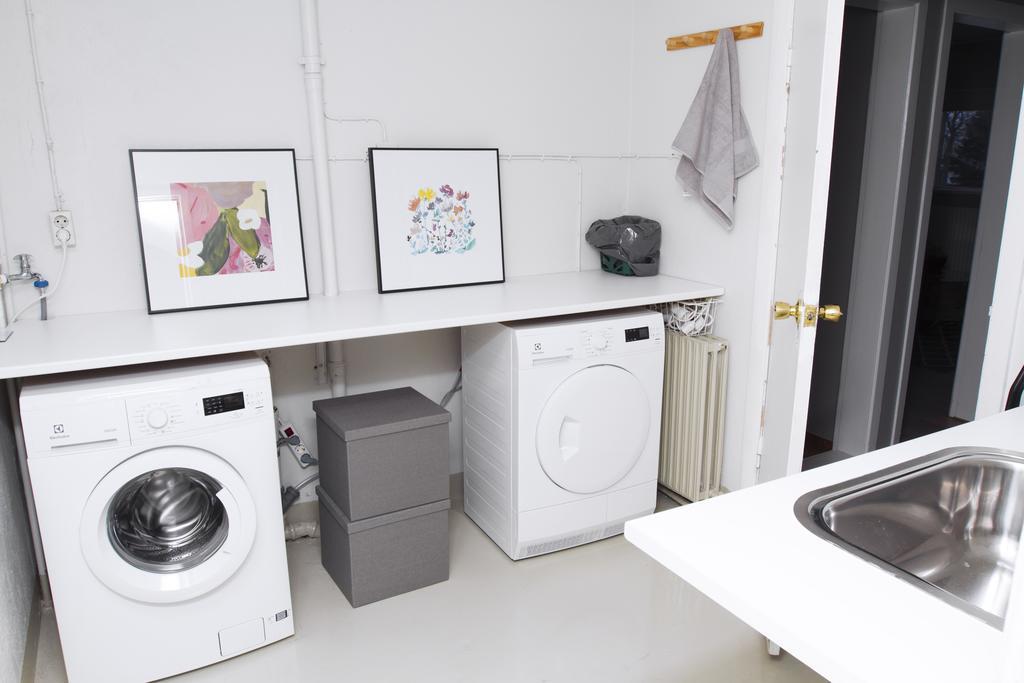 Briet Apartments אקורירי מראה חיצוני תמונה
