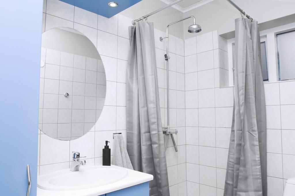 Briet Apartments אקורירי מראה חיצוני תמונה