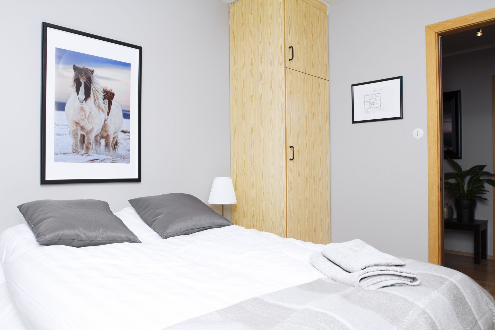 Briet Apartments אקורירי מראה חיצוני תמונה