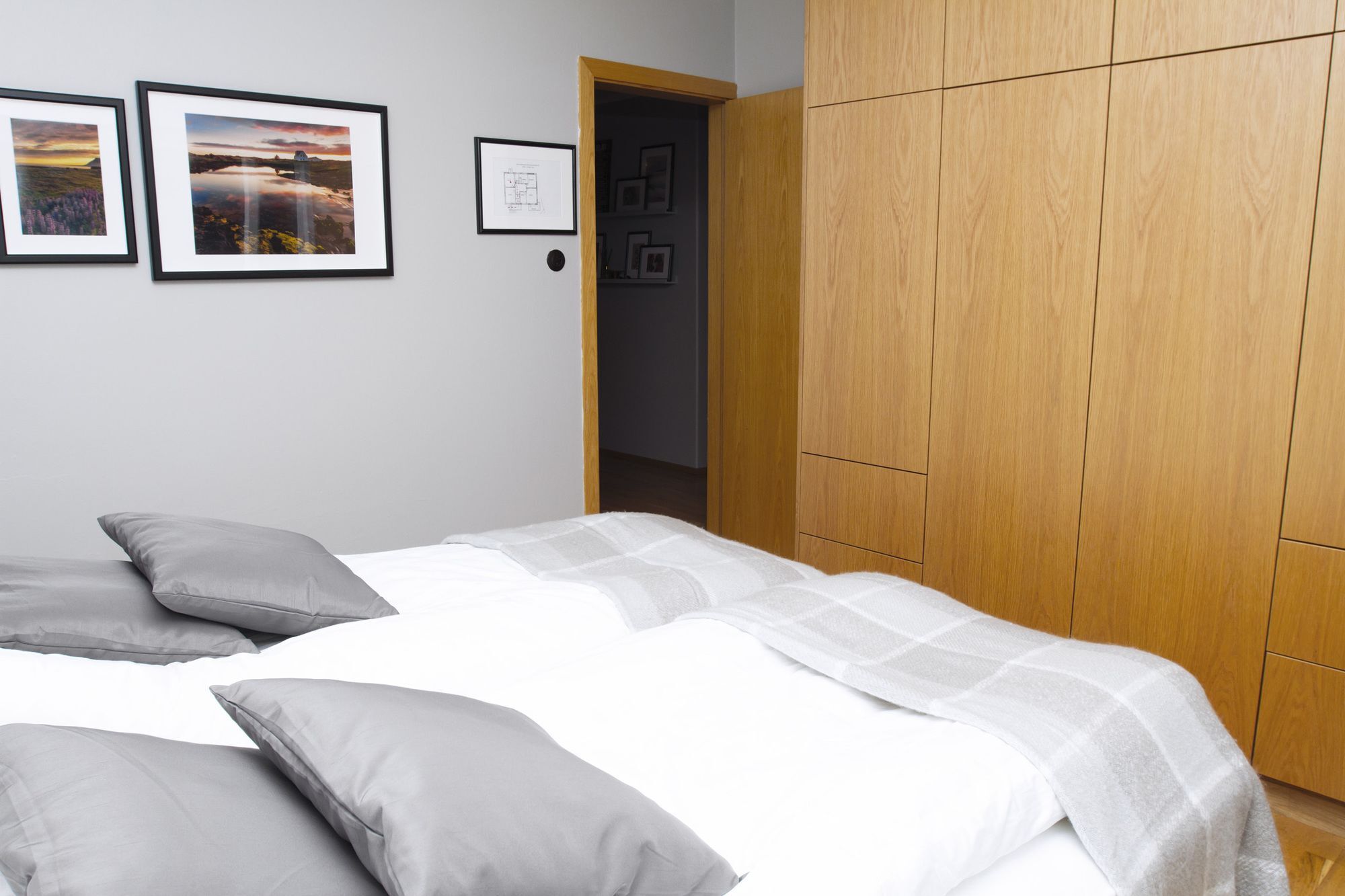 Briet Apartments אקורירי מראה חיצוני תמונה